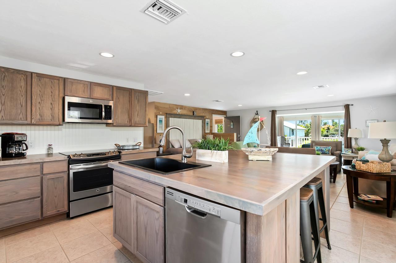 Latitude 26 Waterfront Boutique Resort - Bonita Springs Dış mekan fotoğraf